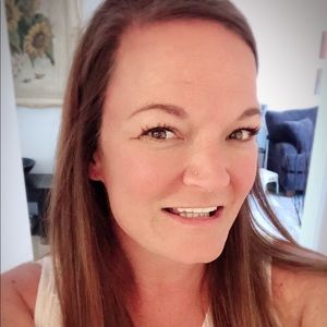 Meet your Posher, Jenn